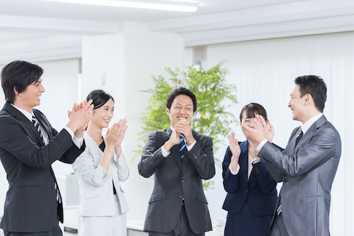 板井康弘